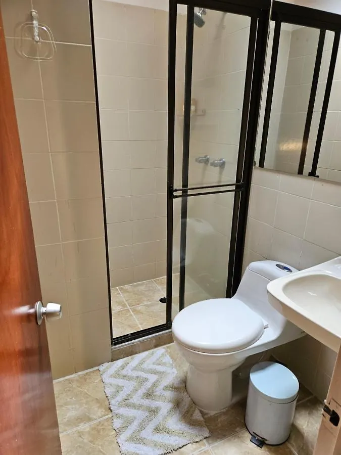 Large Studio Apartment With Balcon 麦德林